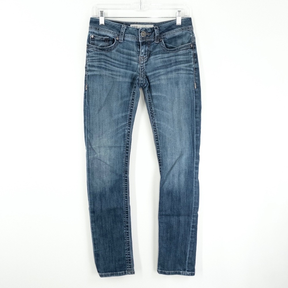 BKE Culture‎ Jeans Women's 26R Medium Wash Stretch Denim Embroidered Bootcut
